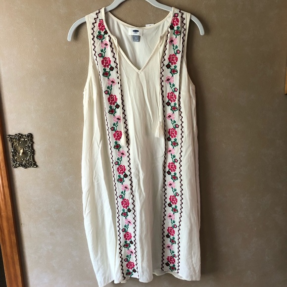 Old Navy Dresses & Skirts - Floral dress
